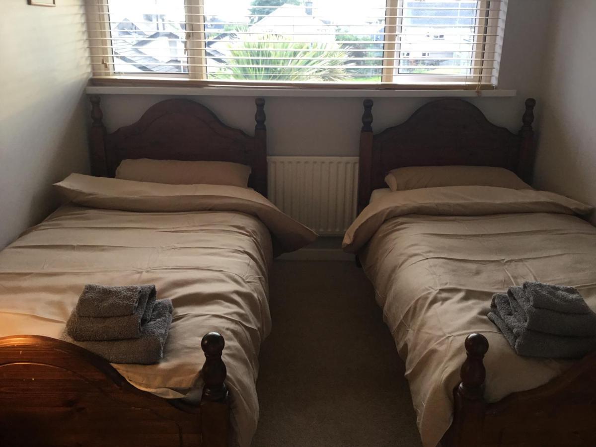 Entire 3 Bedroom House Ballyshannon Town Centre ภายนอก รูปภาพ