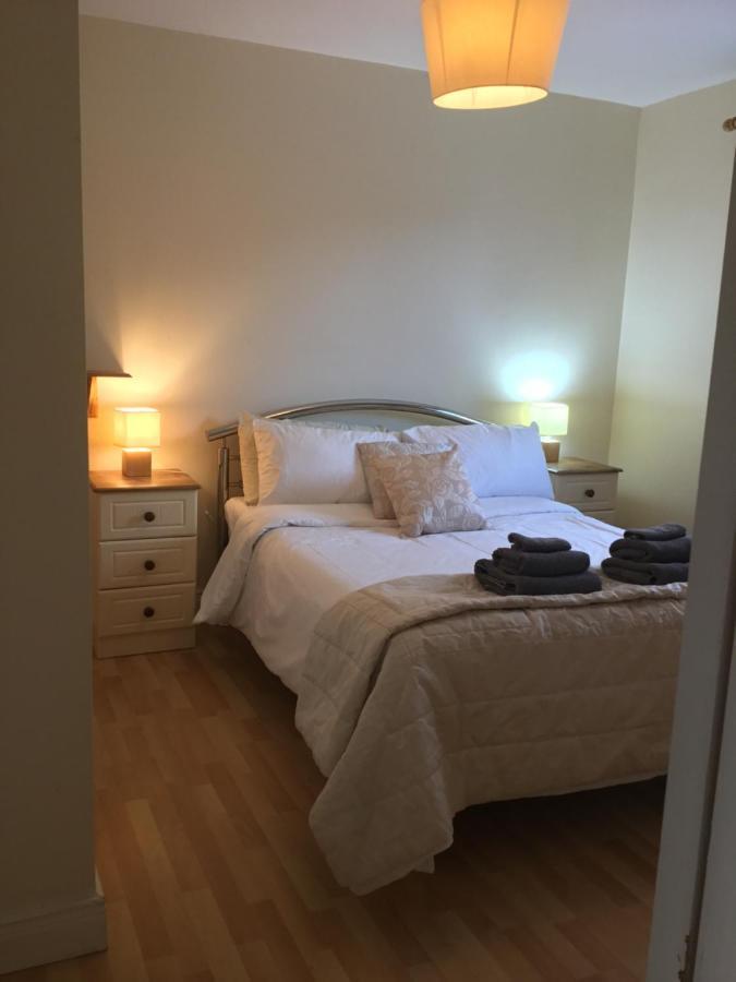 Entire 3 Bedroom House Ballyshannon Town Centre ภายนอก รูปภาพ